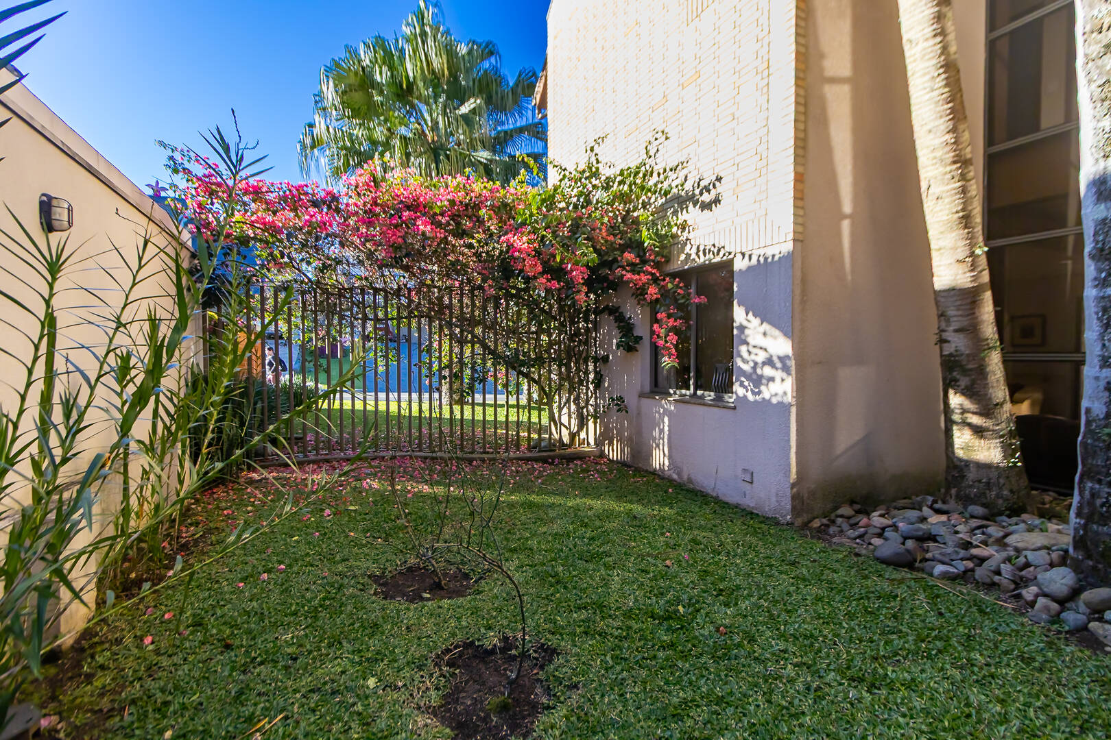 Casa à venda com 4 quartos, 278m² - Foto 20