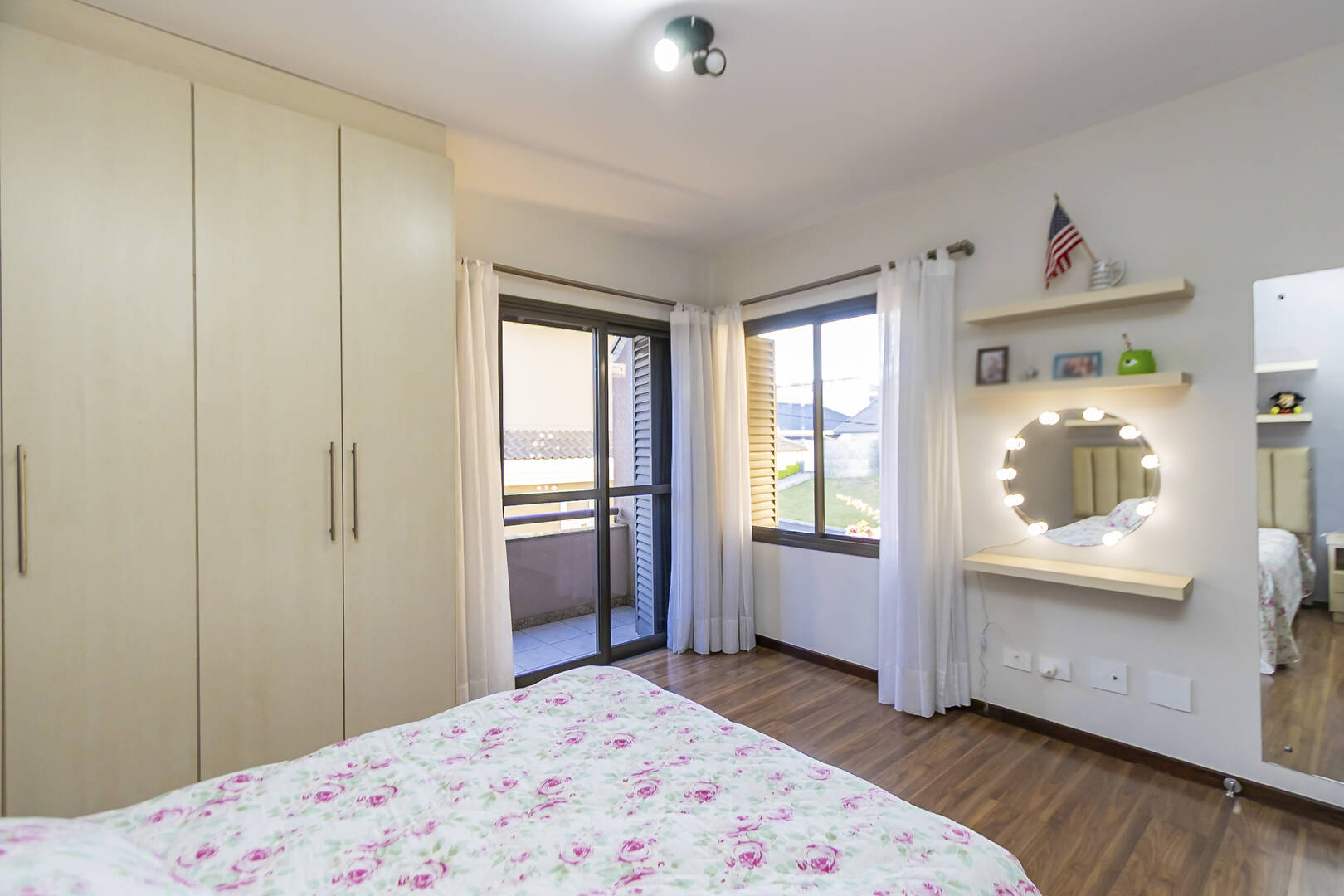 Casa à venda com 4 quartos, 278m² - Foto 35