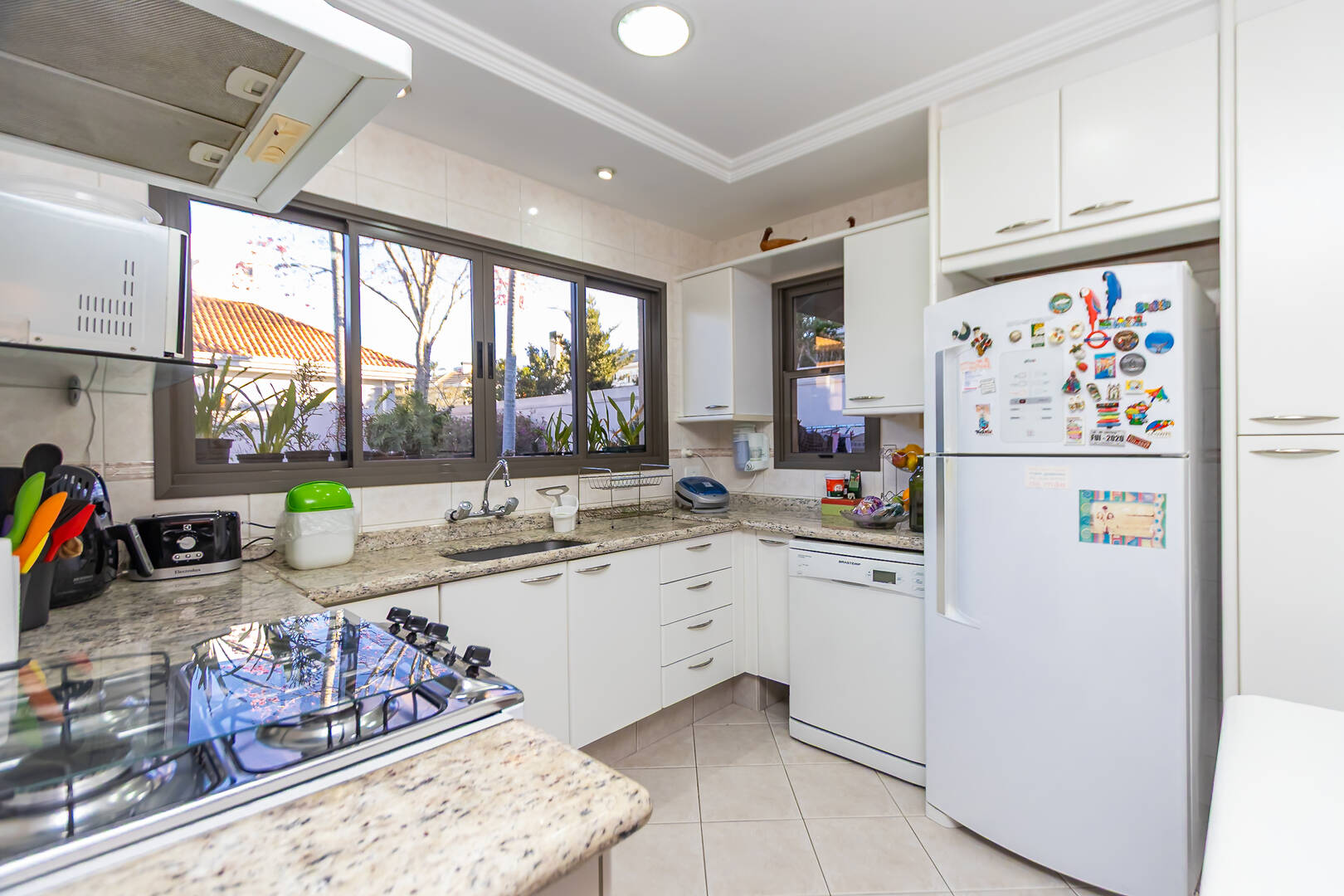 Casa à venda com 4 quartos, 278m² - Foto 82