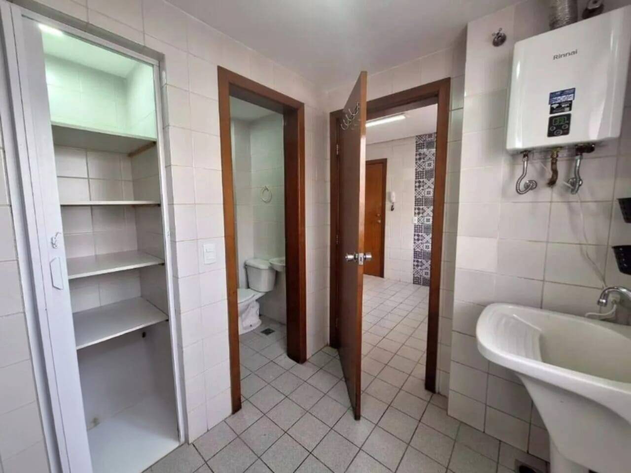 Apartamento para alugar com 4 quartos, 111m² - Foto 29