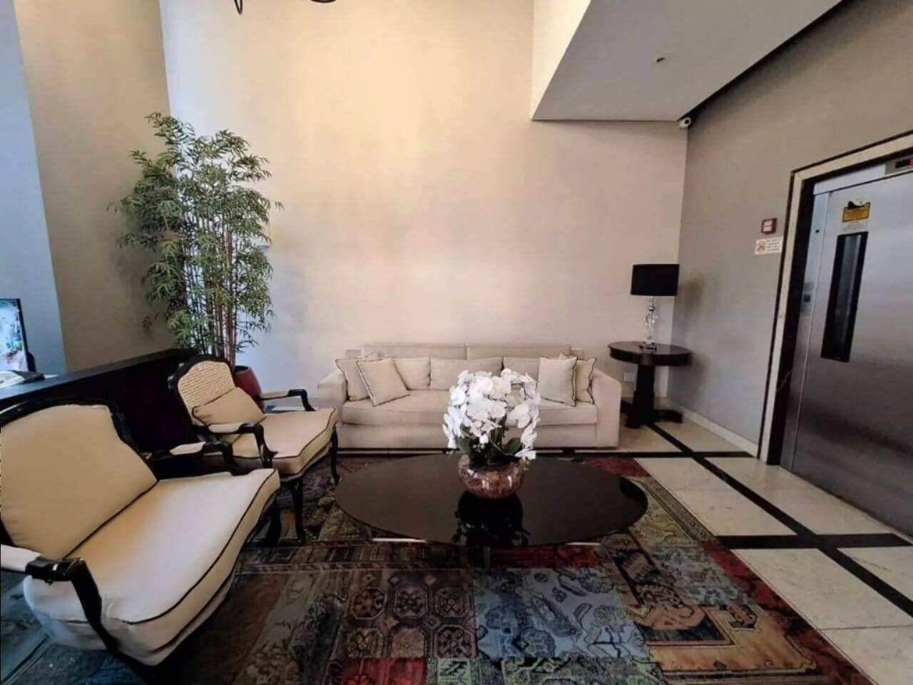 Apartamento para alugar com 4 quartos, 111m² - Foto 8