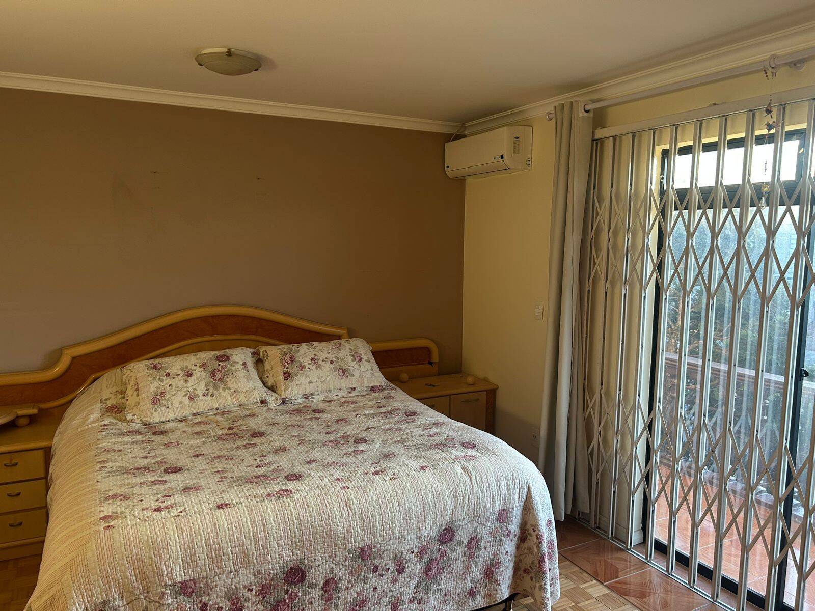 Casa à venda com 4 quartos, 309m² - Foto 11